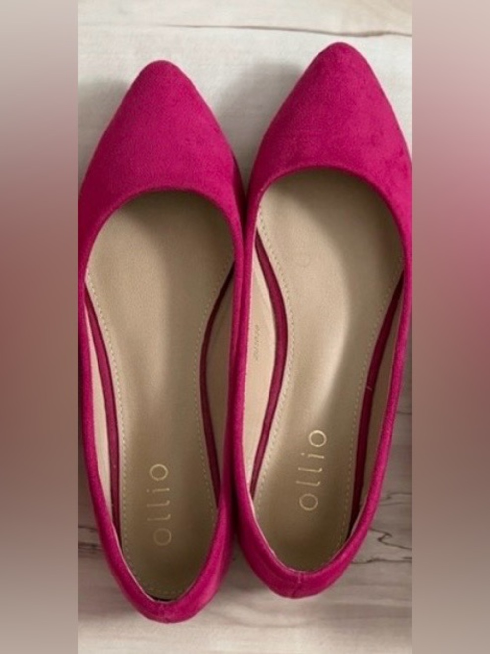 Pointed toe flats